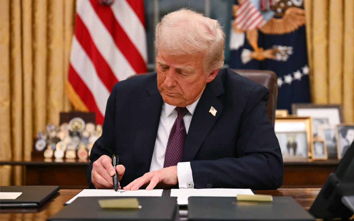 ABD Başkanı Donald Trump Stabil Coin Düzenlemesini Yasalaştırdı: Kripto Sektöründe Yeni Dönem